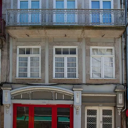 Liiiving In | Secret Balcony *