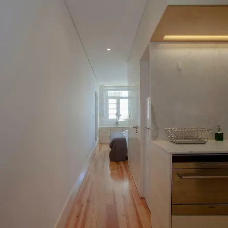 Liiiving In | Secret Balcony Appartement Porto