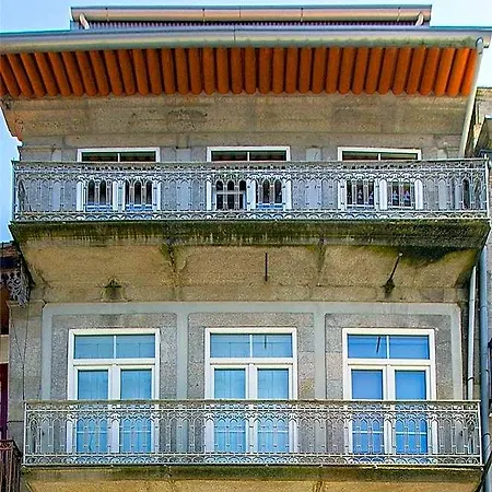 Liiiving In | Secret Balcony Lägenhet Oporto