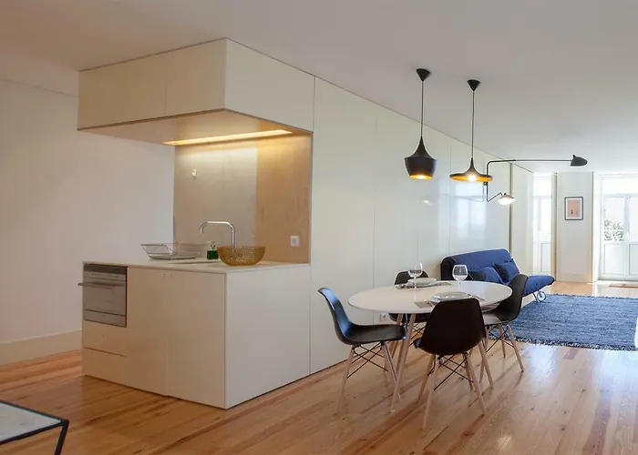 Apartman Liiiving In | Secret Balcony Porto