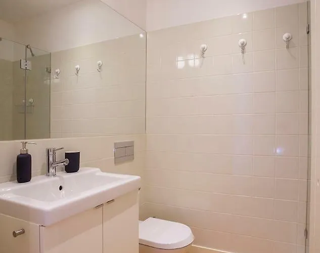 Apartman Liiiving In | Secret Balcony Porto